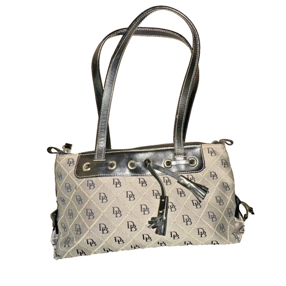 Dooney & Bourke Tassel Zip Top Tote Bag – Beige/Black Signature Logo Handbag